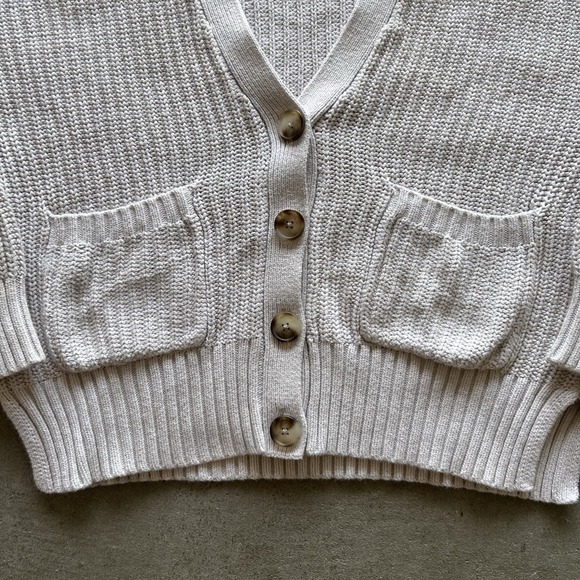 Aerie Cardigan Sweater Womens Size XS Cream Chunky Knit Button Front - Picture 3 of 5